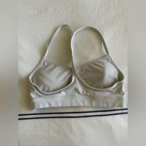 LULULEMON WHITE SPORTS BRA - Picture 2 of 2